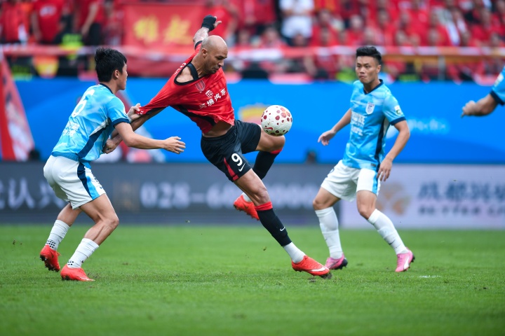 姬宇阳:蓉城客战泰山拿1分没想象那么容易 英博主场很有希望获胜